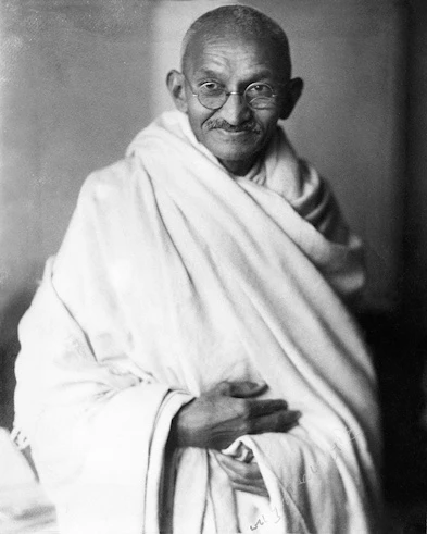 2 октября — День рождения Махатмы Ганди (1869–1948)