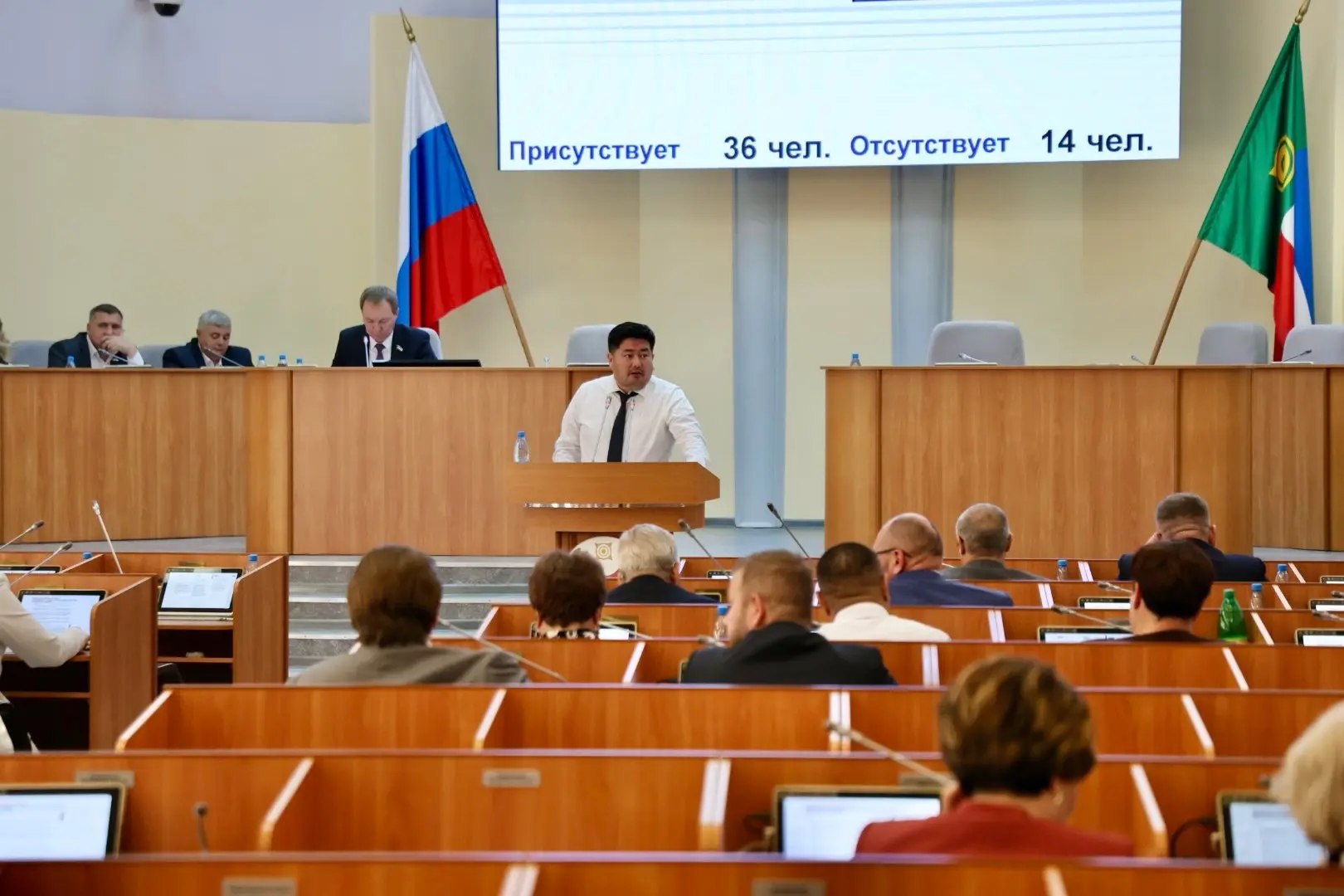 Роман Челтыгмашев: нам предстоит скорректировать более 100 республиканских законов