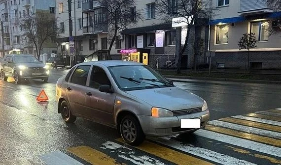 Липчанина обвиняют в том, что он сбил знакомую у бара