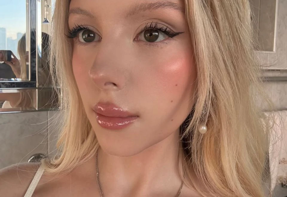 Когда говорят «vanilla makeup», имеют в виду не конкретный продукт, а целый подход — ми...
