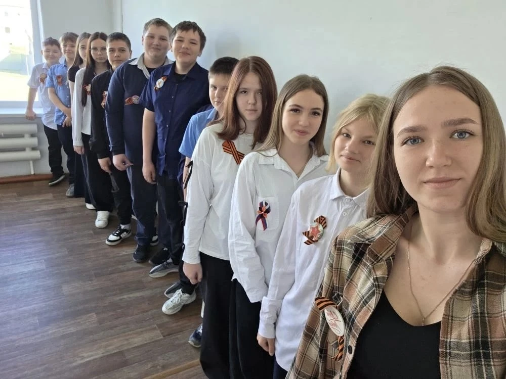 В наших школах уже чувствуется приближение Дня Победы.