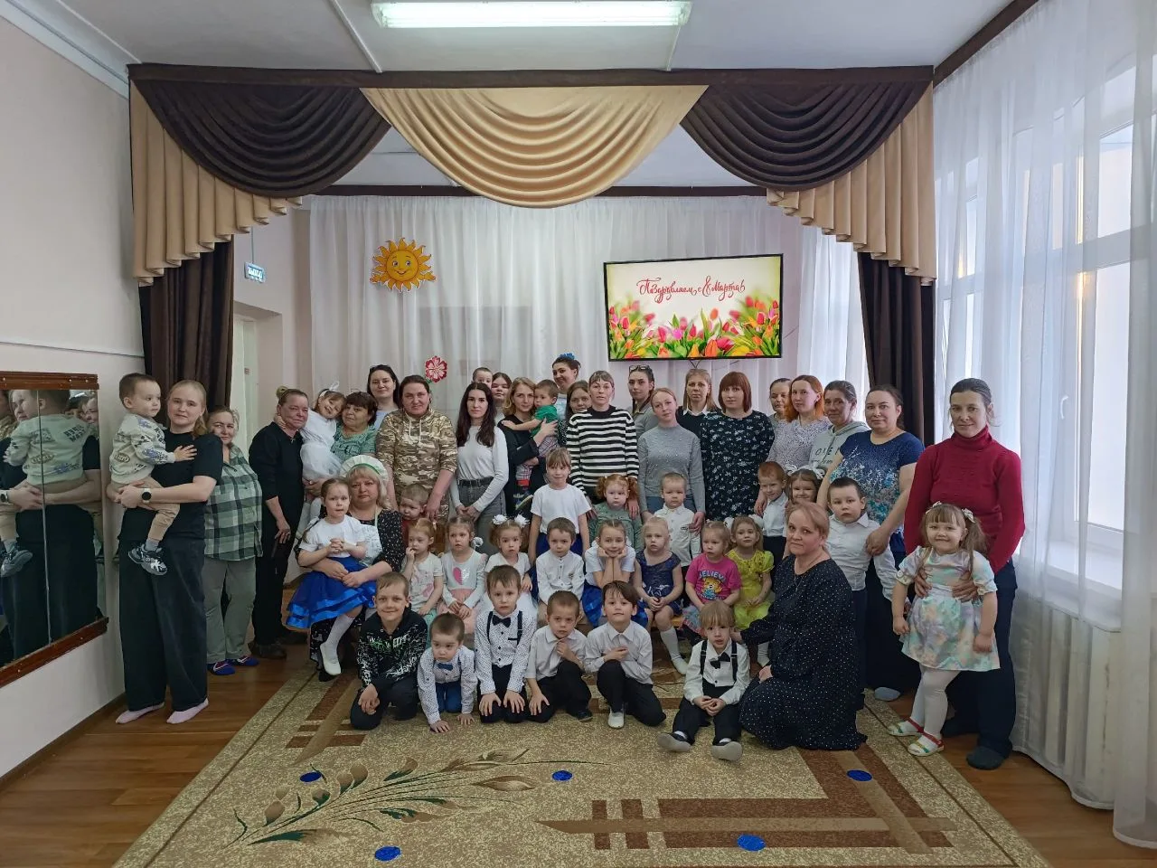 Утренник к 8 Марта в детском саду- это праздник тепла и нежности 🌸💐