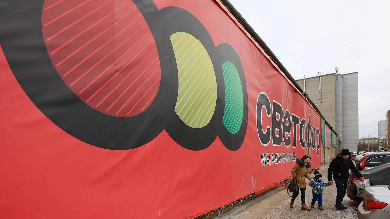 ▪️ "Светофор" выйдет на рынок Южной Кореи.

Сеть дискаунтеров планирует открыть первый магазин под н