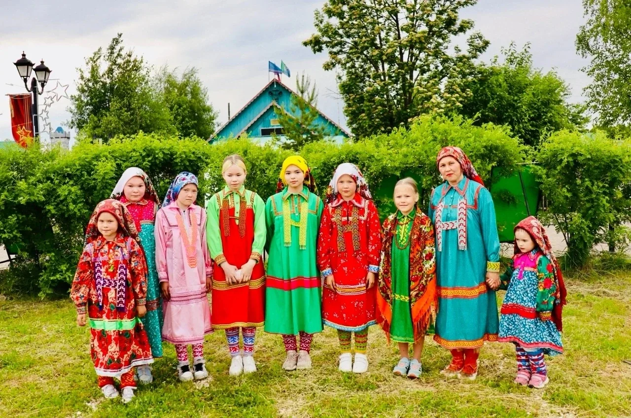 ✅Из 148 фоторабот, поступивших на Всероссийский конкурс «Дети России», фотография «Сынские красавицы