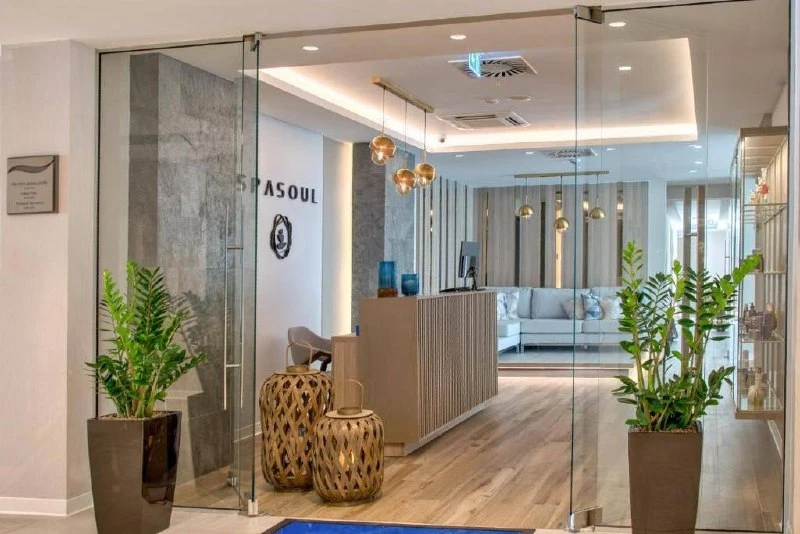 ЧЕРНОГОРИЯ  
с акцентом на восстановление

HYATT REGENCE KOTOR 

расположен на берегу Бока-Которског