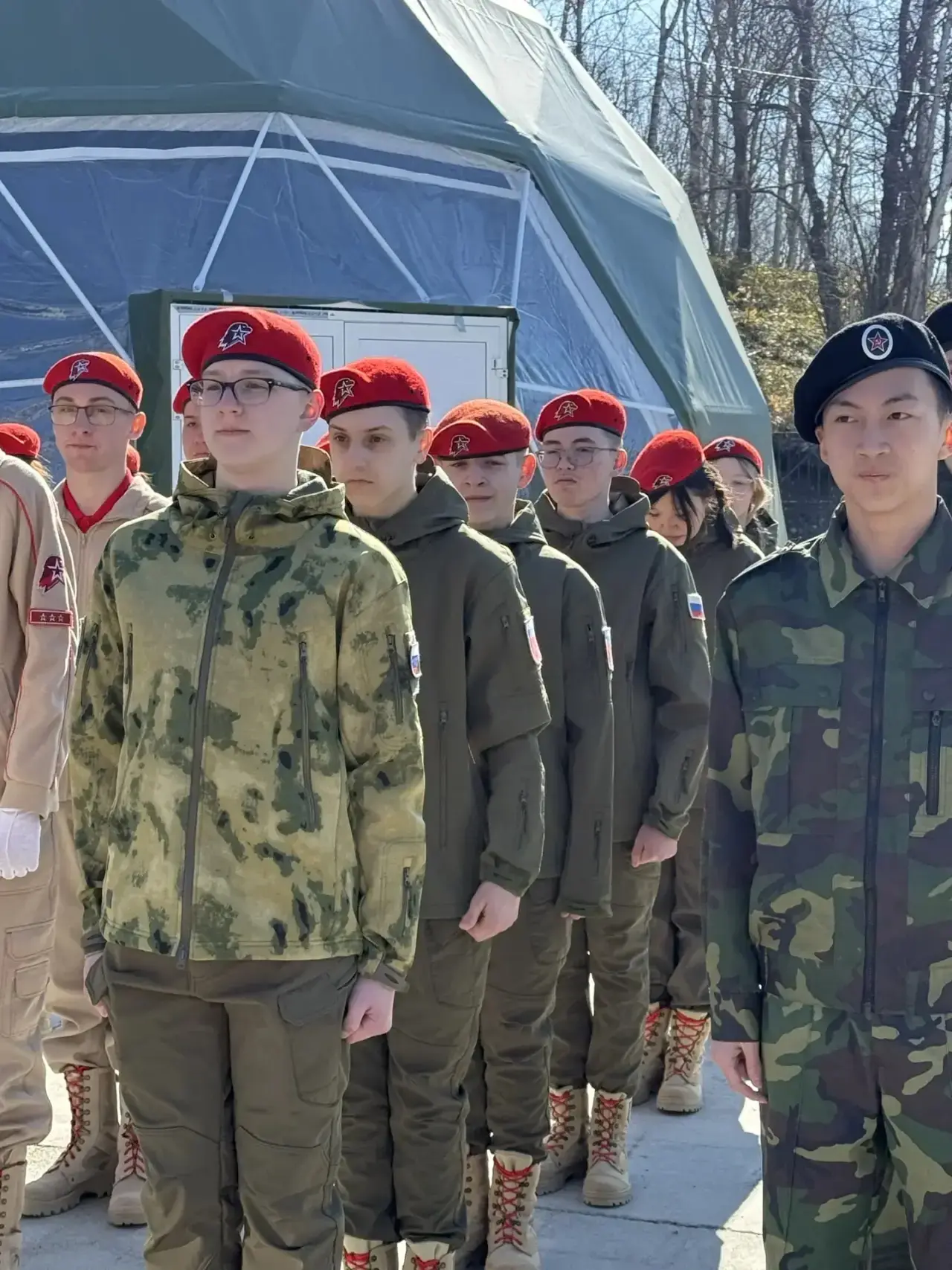 Юнармейцы гимназии - воспитанники ВПК «МИГ» приняли участие в торжественном параде на г...
