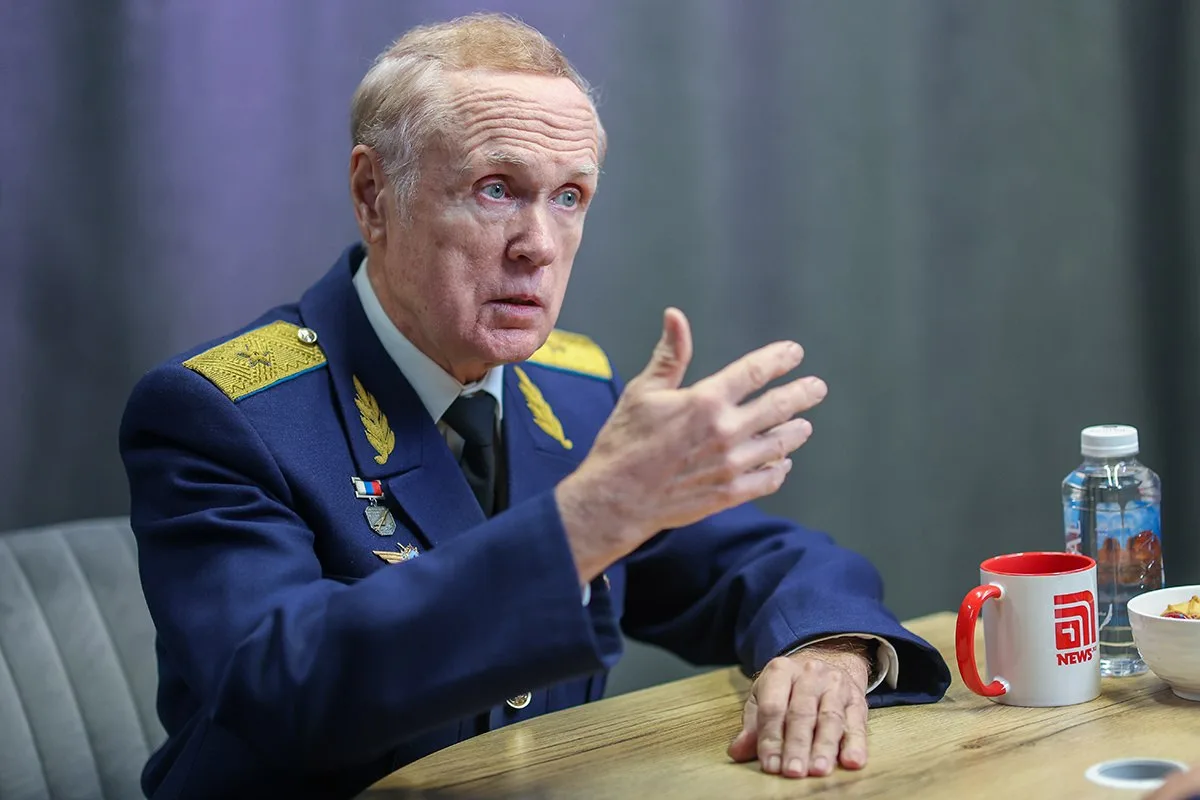 Заслуженный пилот и генерал-майор Владимир Попов выдвинул версию, что катастрофа Cessna...