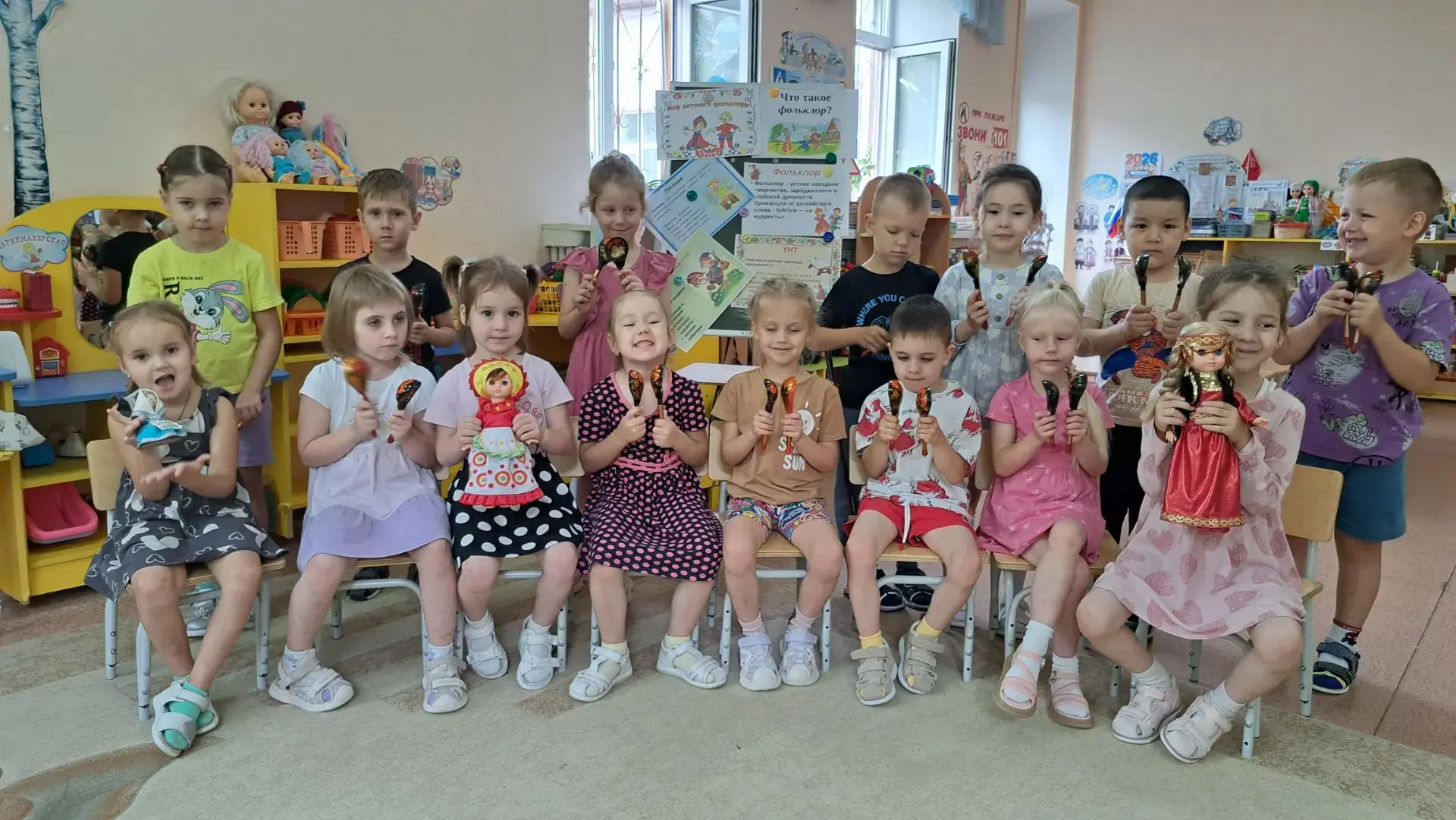 🌟Сегодня в России отмечается Единый день фольклора. Наши дошколята сегодня погрузились в увлекатель