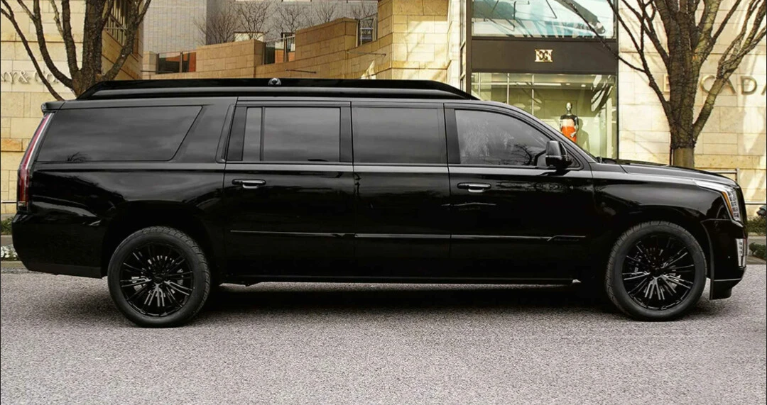 Фирма Lexani Motorcars, специализирующаяся на доработках минивэнов и внедорожников, пре...