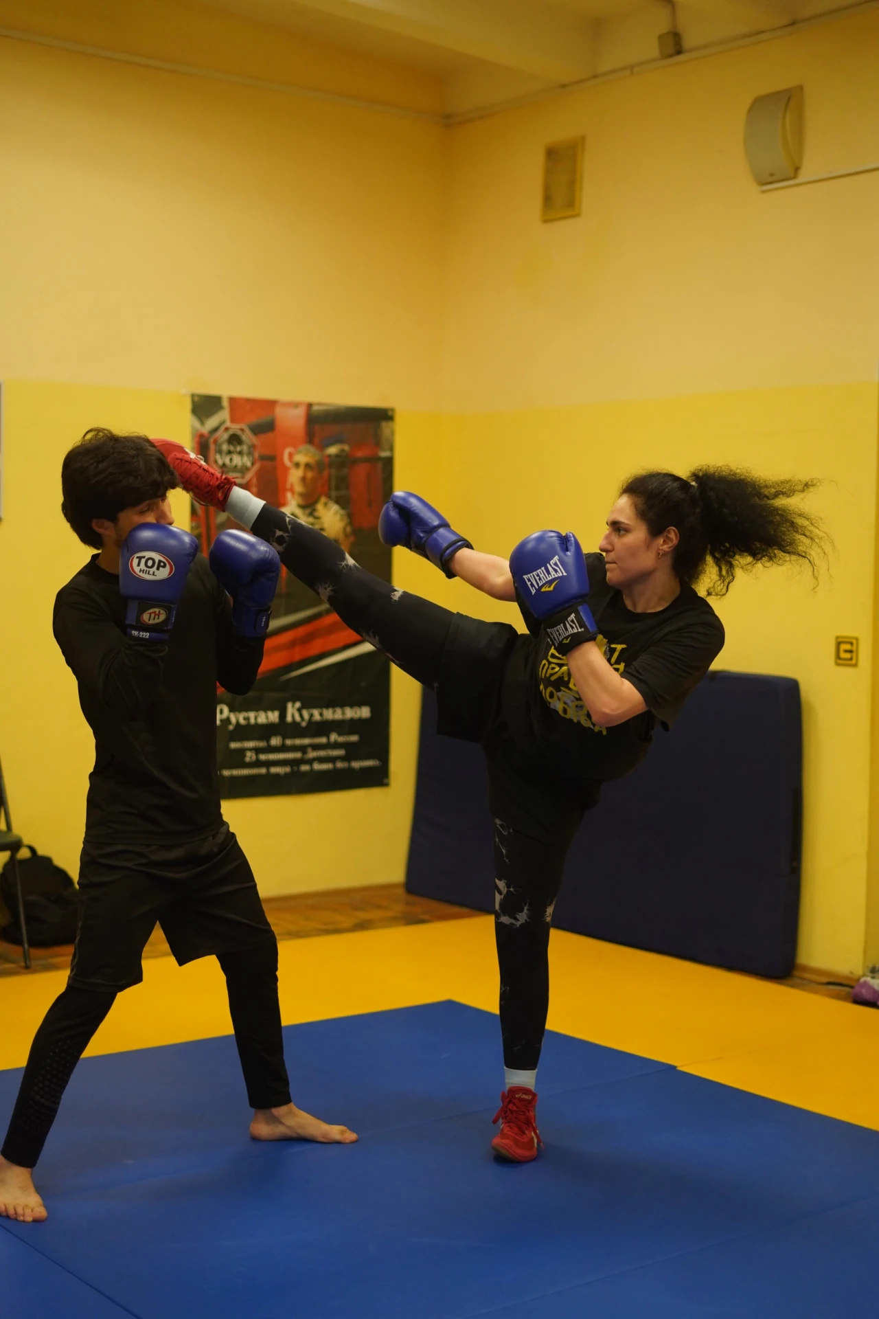 🥊История, высеченная в ударах.