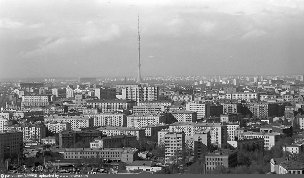 Вид с высотного дома на площади Восстания