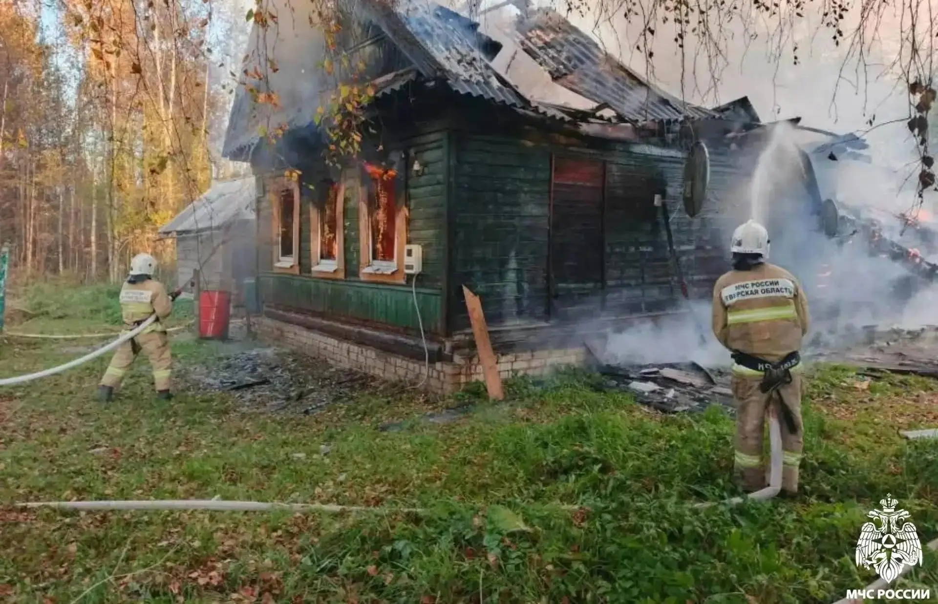 В Кувшиново Тверской области на пожаре пострадала женщина