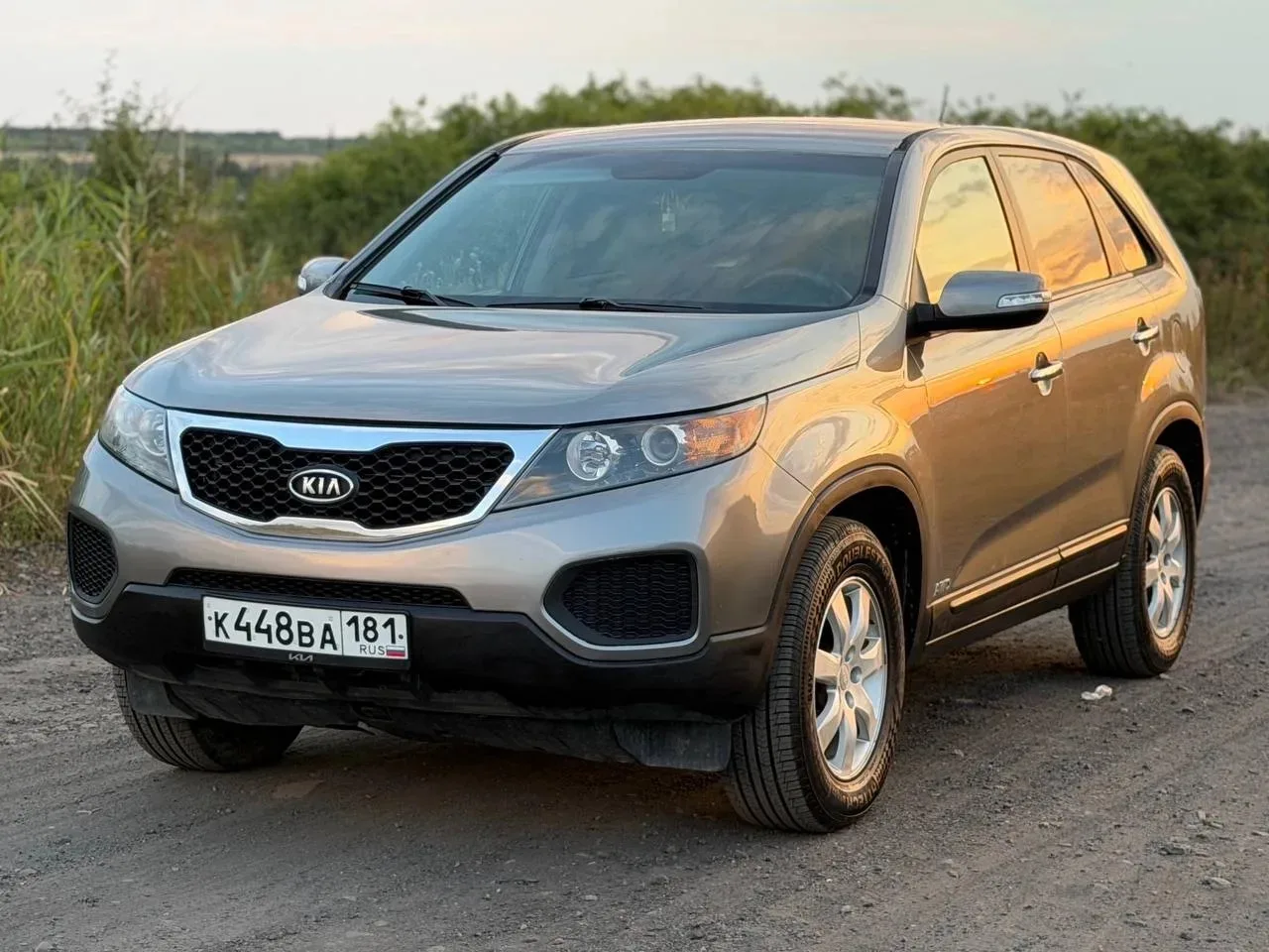 Kia Sorento в шикарном состоянии в отличной комплектации!1 Хозяина за всю историю авто!...