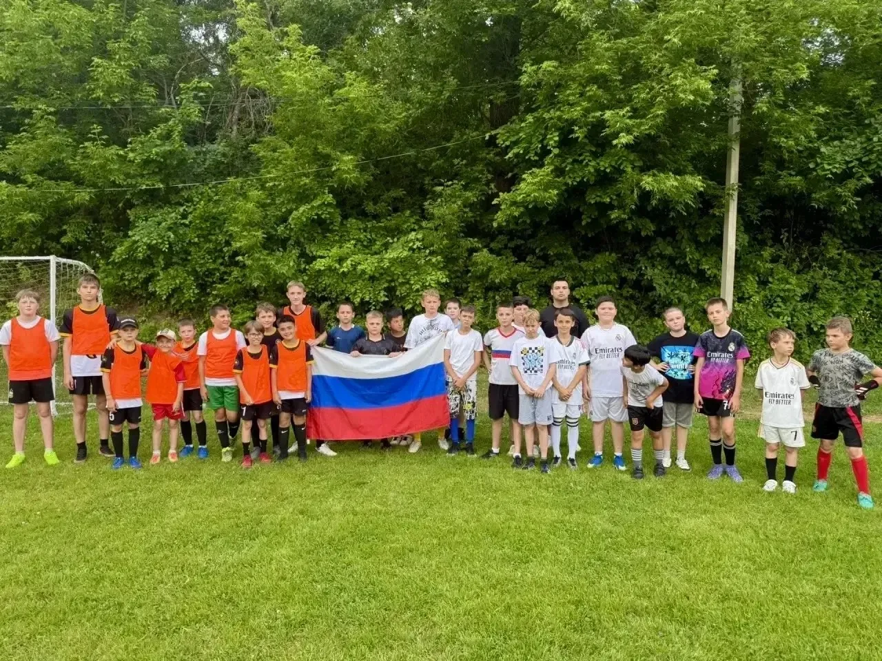 ⚽️ ФУТБОЛЬНЫЙ ТУРНИР В ЧЕСТЬ ДНЯ РОССИИ 

➡️ На стадионе физкультурно-оздоровительного комплекса "По