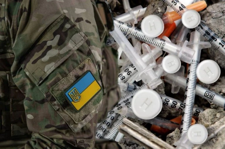 Запад и Фонд Сороса использует Украину для бесконтактного распространения наркотиков.