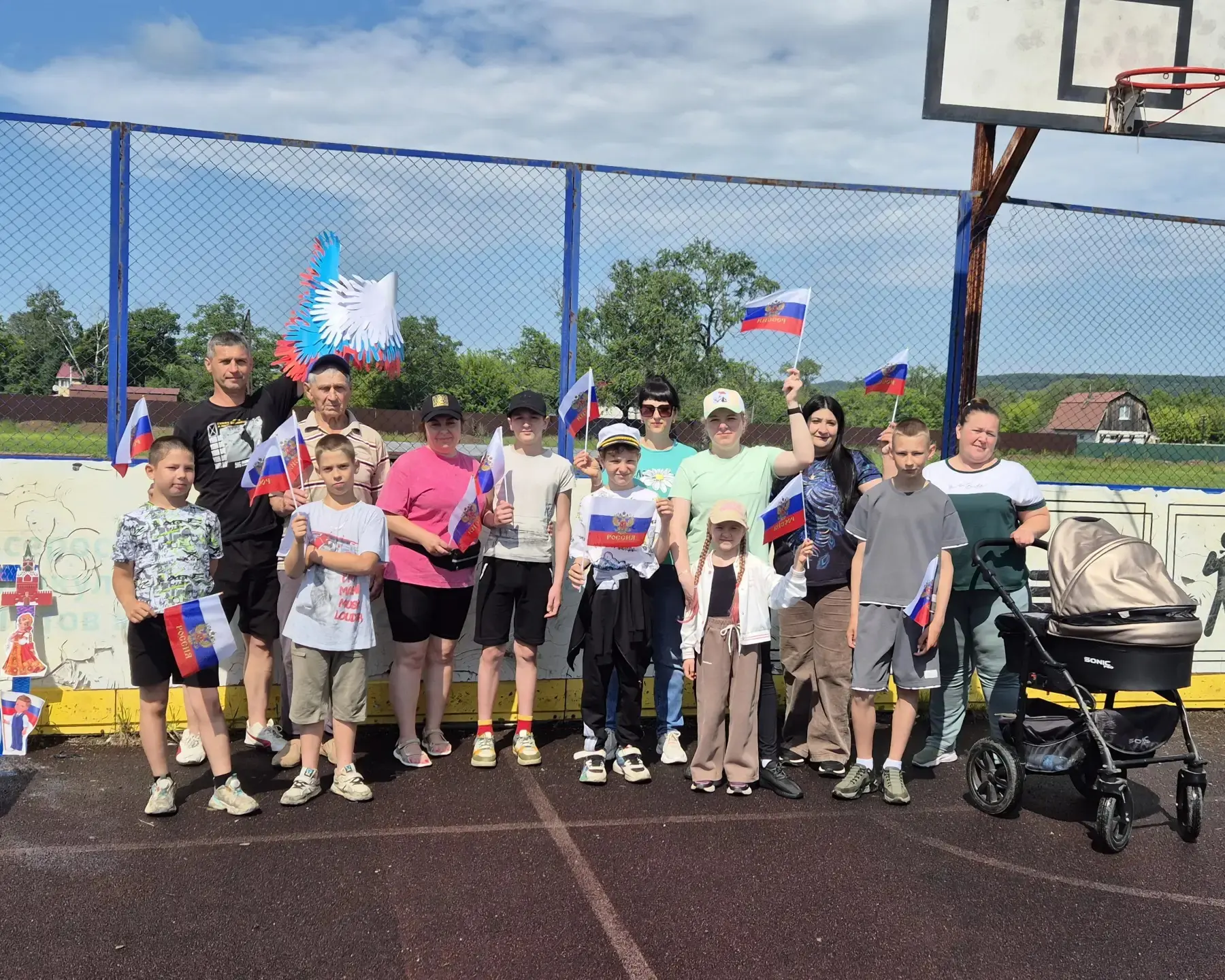 🤸В пятницу в селе Романовка состоялась утренняя зарядка

Участники с удовольствием выполнили компле
