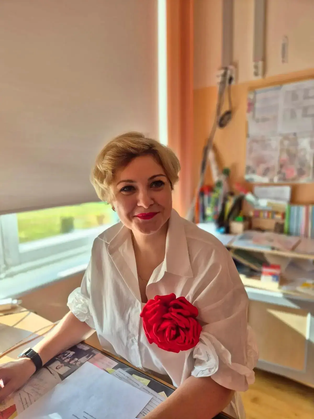 ❤️ Знакомьтесь, ваш первый учитель!

Мы продолжаем нашу рубрику, в которой знакомим вас с педагогами