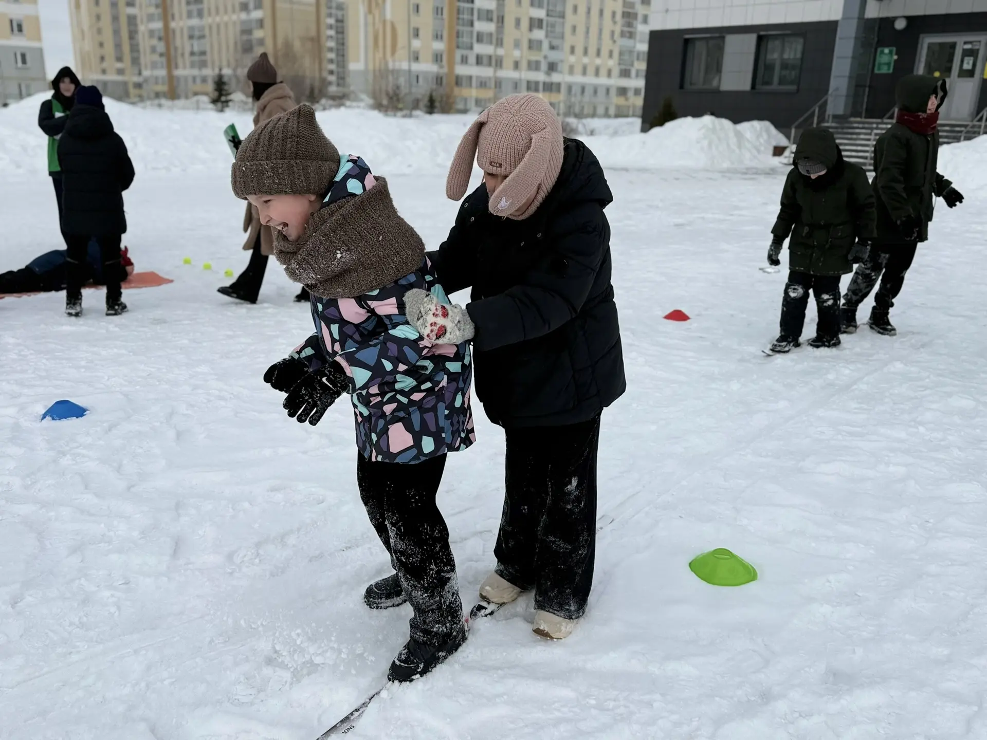 💥«Зарница-2026»: Снег, драйв и патриотизм!  🔹 Сегодня в нашей школе было жарко, несмотря на мороз! М