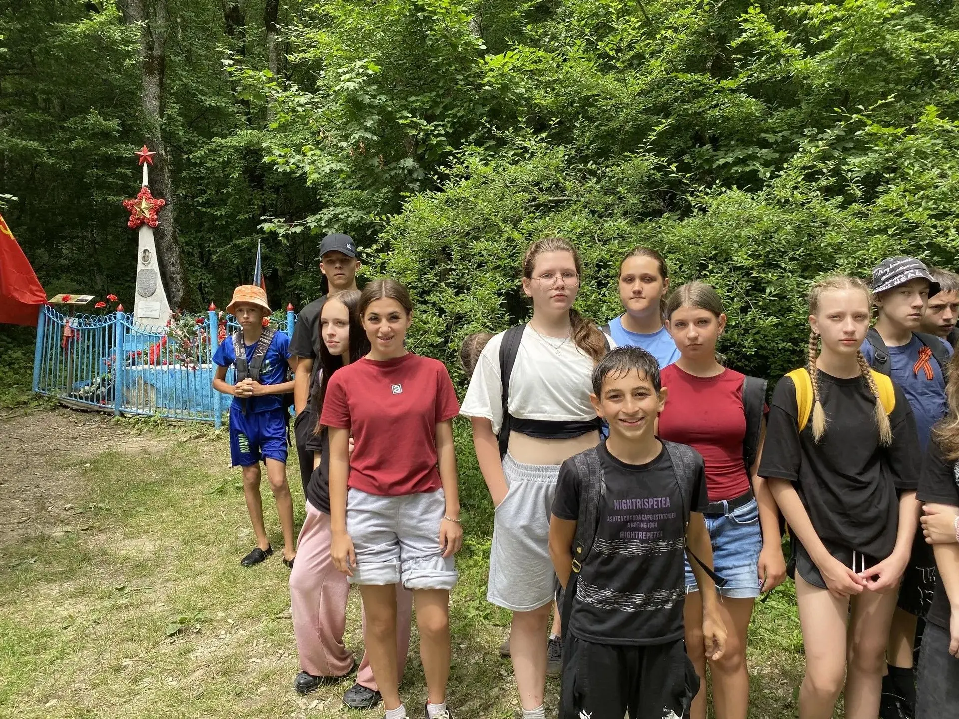 🥾 Ура! Мы пошли в поход! 🌲

Именно так сегодня, 8 июля 2026 года, могли сказать ученики нашей школ