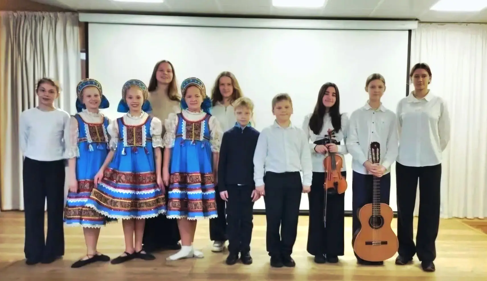 🎭 «Культура для школьников»: знакомство с многообразием народов России в СОШ №82   В рамках проекта 