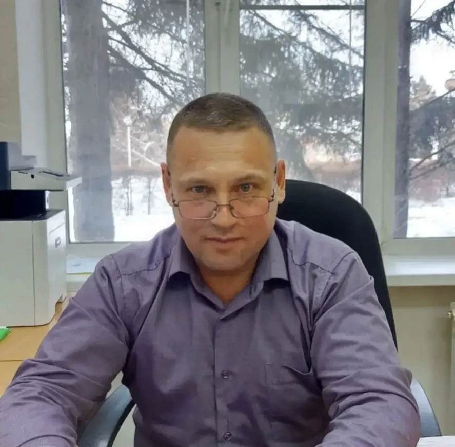 🥳Сегодня день рождения празднует член Амуризбиркома, начальник юридического отдела комиссии Вячесла