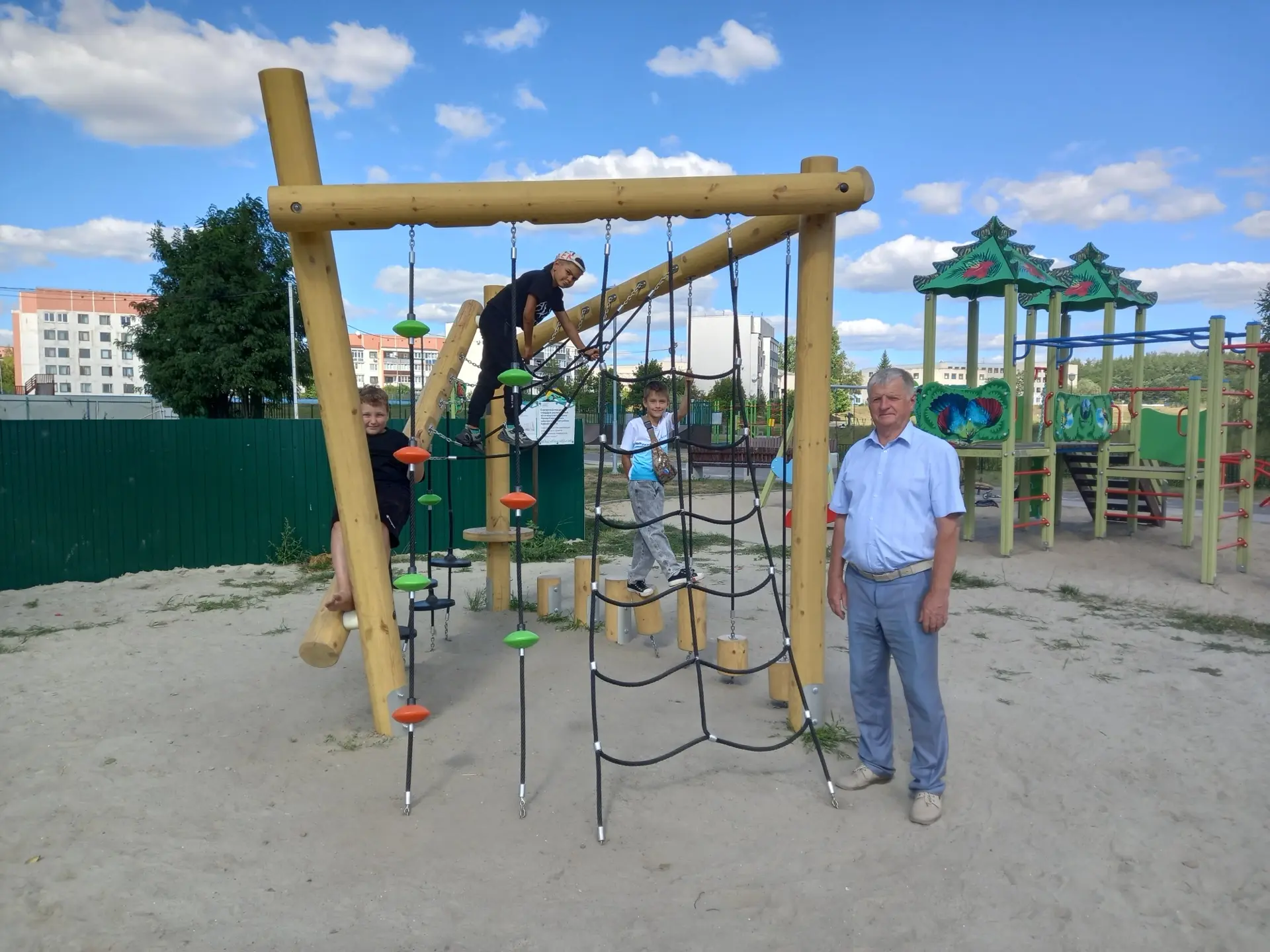 Глава Клюквинского сельсовета осмотрел благоустроенные территории в п. Маршала Жукова