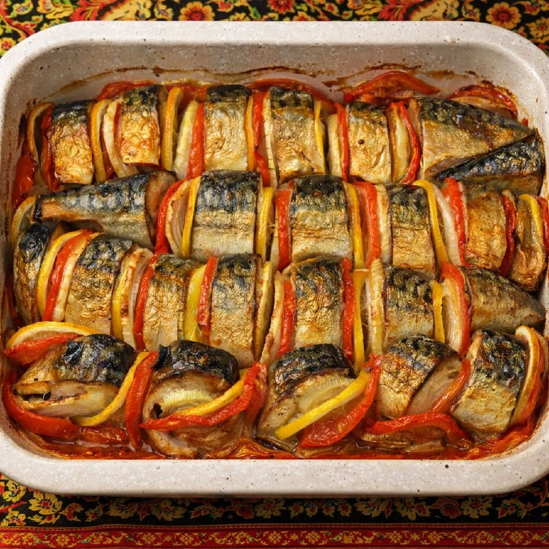 ВКУСНЕЙШАЯ СКУМБРИЯ В ДУХОВКЕ С ОВОЩАМИ — СОЧНОЕ И АРОМАТНОЕ БЛЮДО, КОТОРОЕ ПОКОРЯЕТ С ПЕРВОГО КУСОЧ
