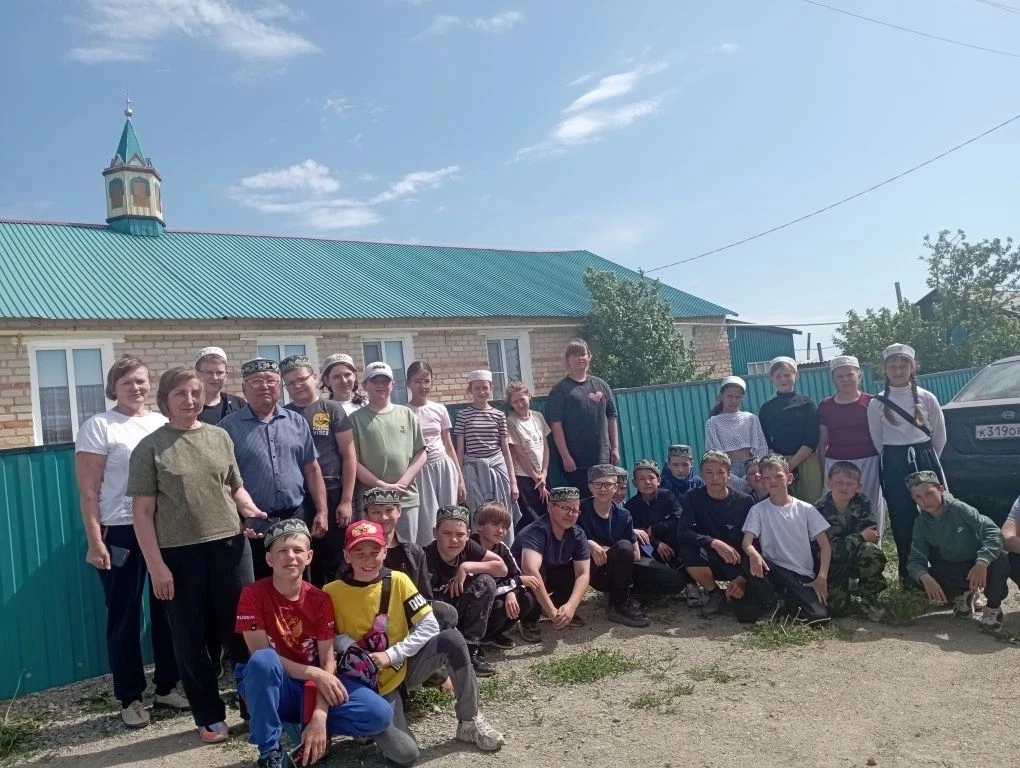 Новости от юных геологов нашей школы!

27 мая под руководством учителя Шаминовой Валентины Григорьев