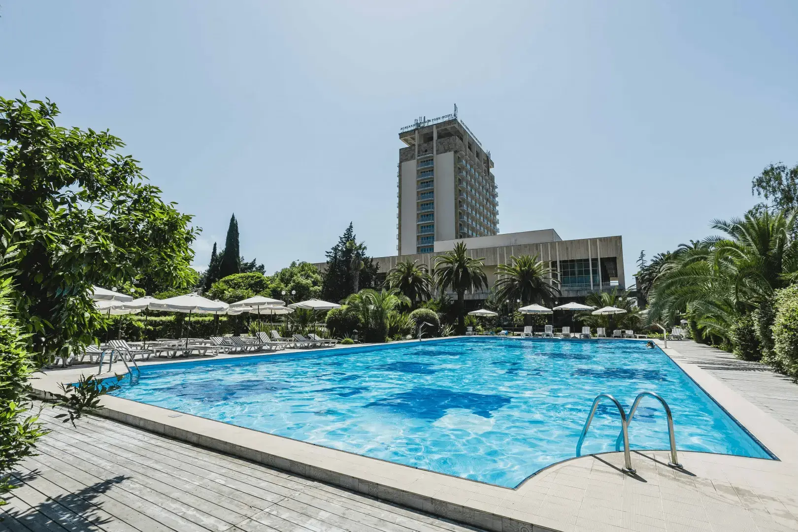 Подогреваемый бассейн, шикарное питание,веселая анимация,набережная-идеальный отель

🌎 Абхазия, Гаг