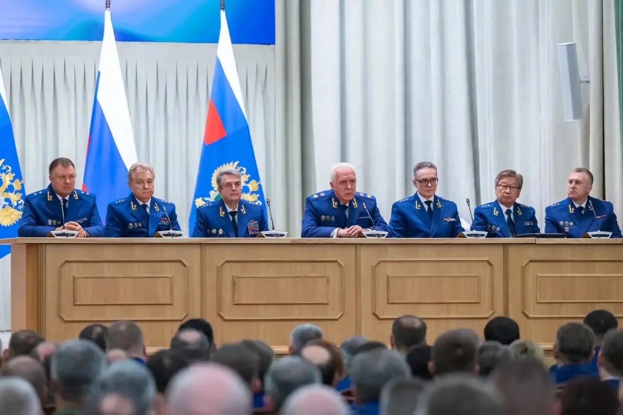 Изображение 2 к публикации «Генпрокуратура России»