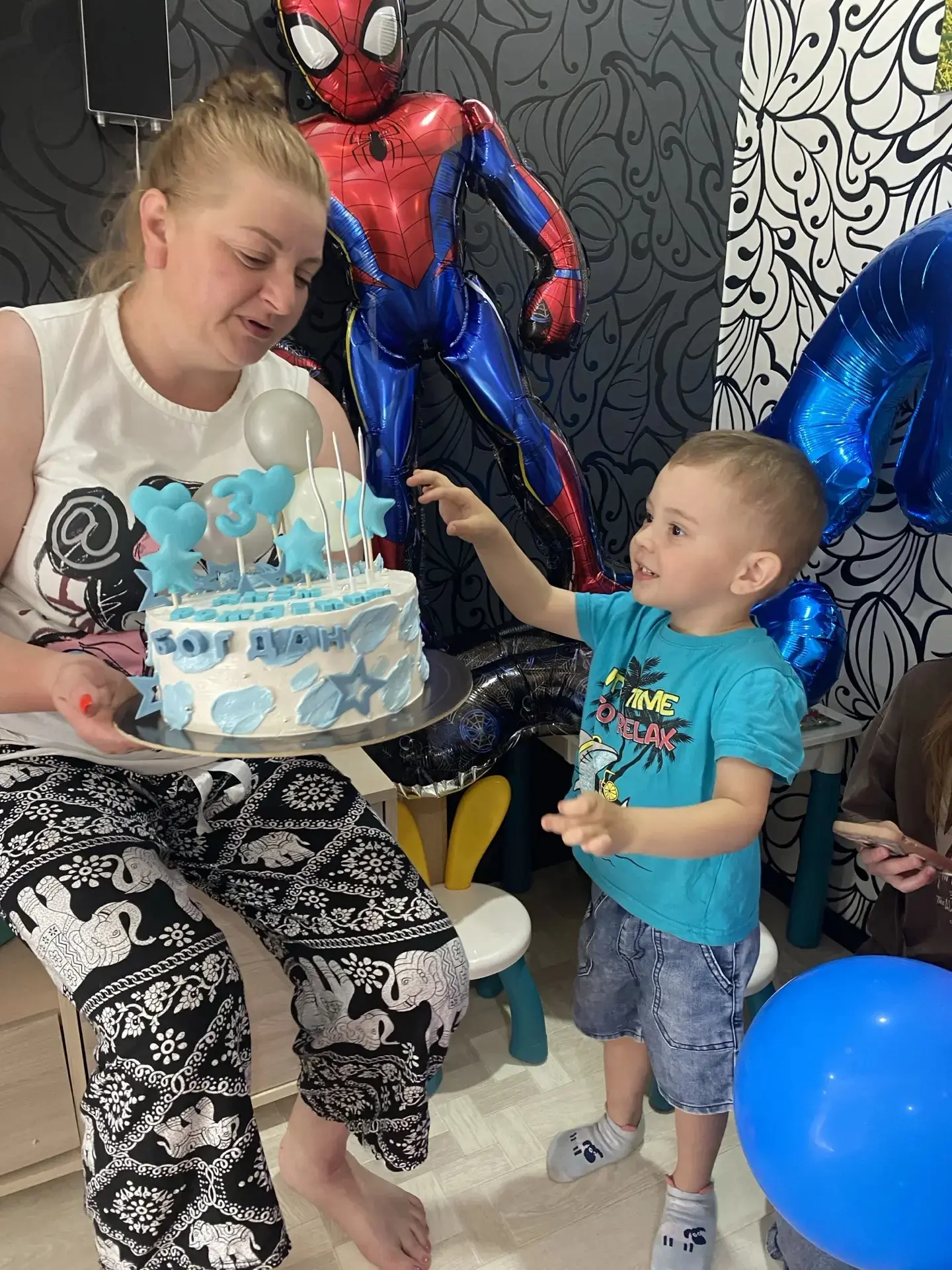Наш воспитанник Хажиев Богдан 02.06. отметил свой день рождения🥳🎂Здоровья, счастья тебе малыш, слу