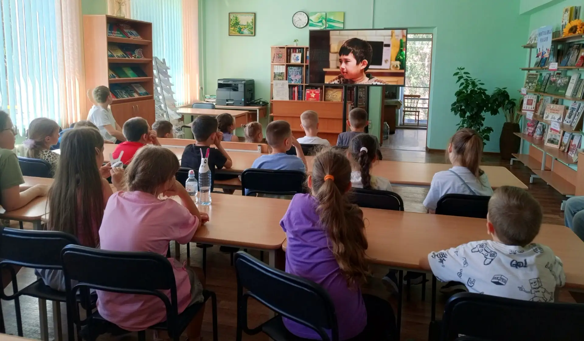 🧩#КИНОЛЕКТОРИЙ
Сегодня ребята из пришкольного лагеря Миасской школы №2 стали участниками кинолектор