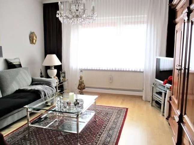 💥💥💥  Германия, г. Bonn (г.Бонн)
💰💥   Цена - 471.500 евро (3.157 евро/кв.м.)
💼   Код объекта: 2
