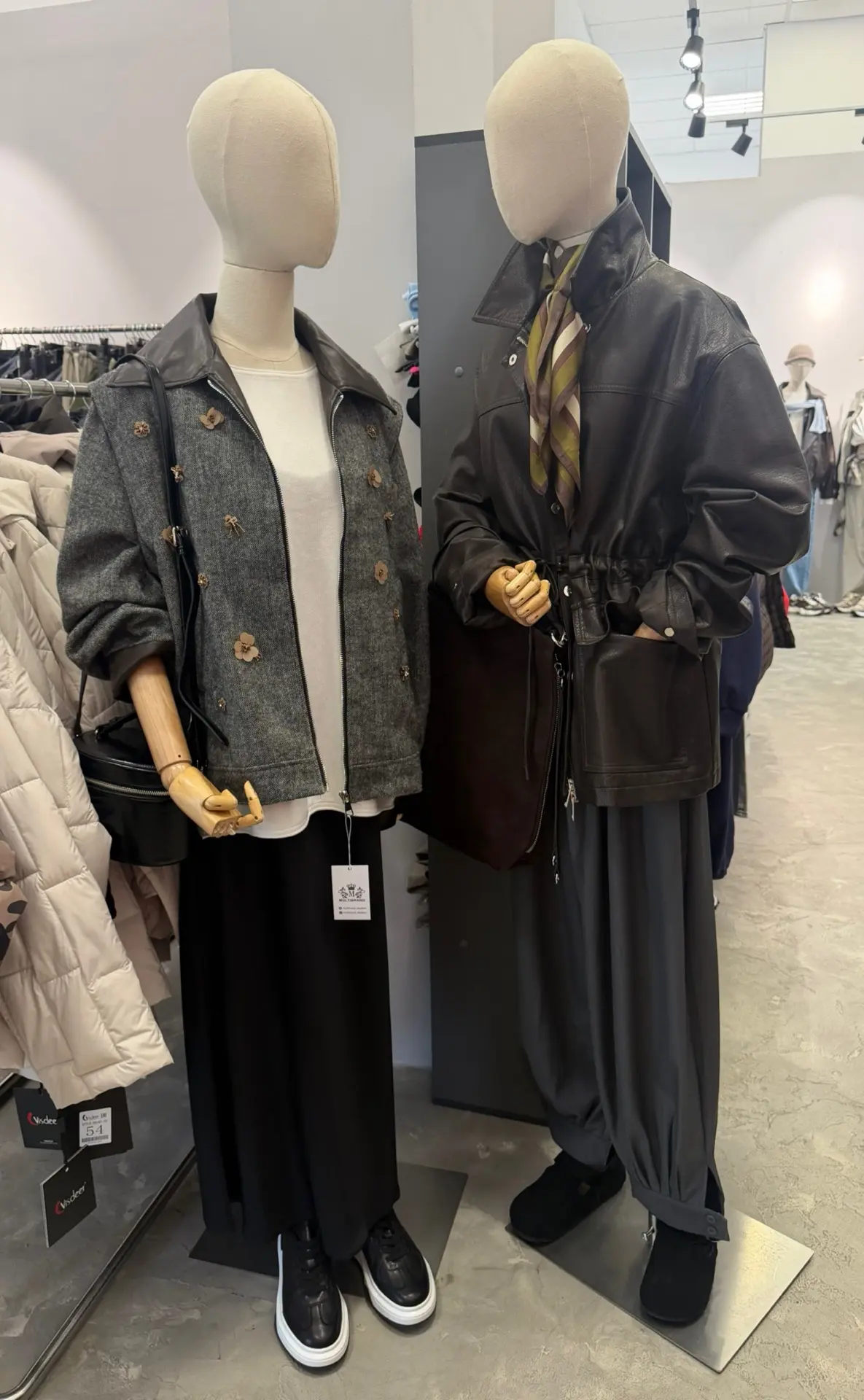 Переодели наши манекены 🛒