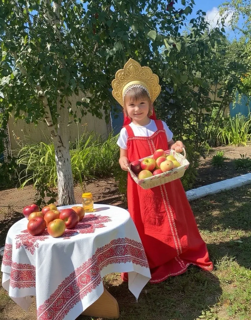 🍏 Поздравляем всех всех с Яблочным Спасом!! 🍎 🍯