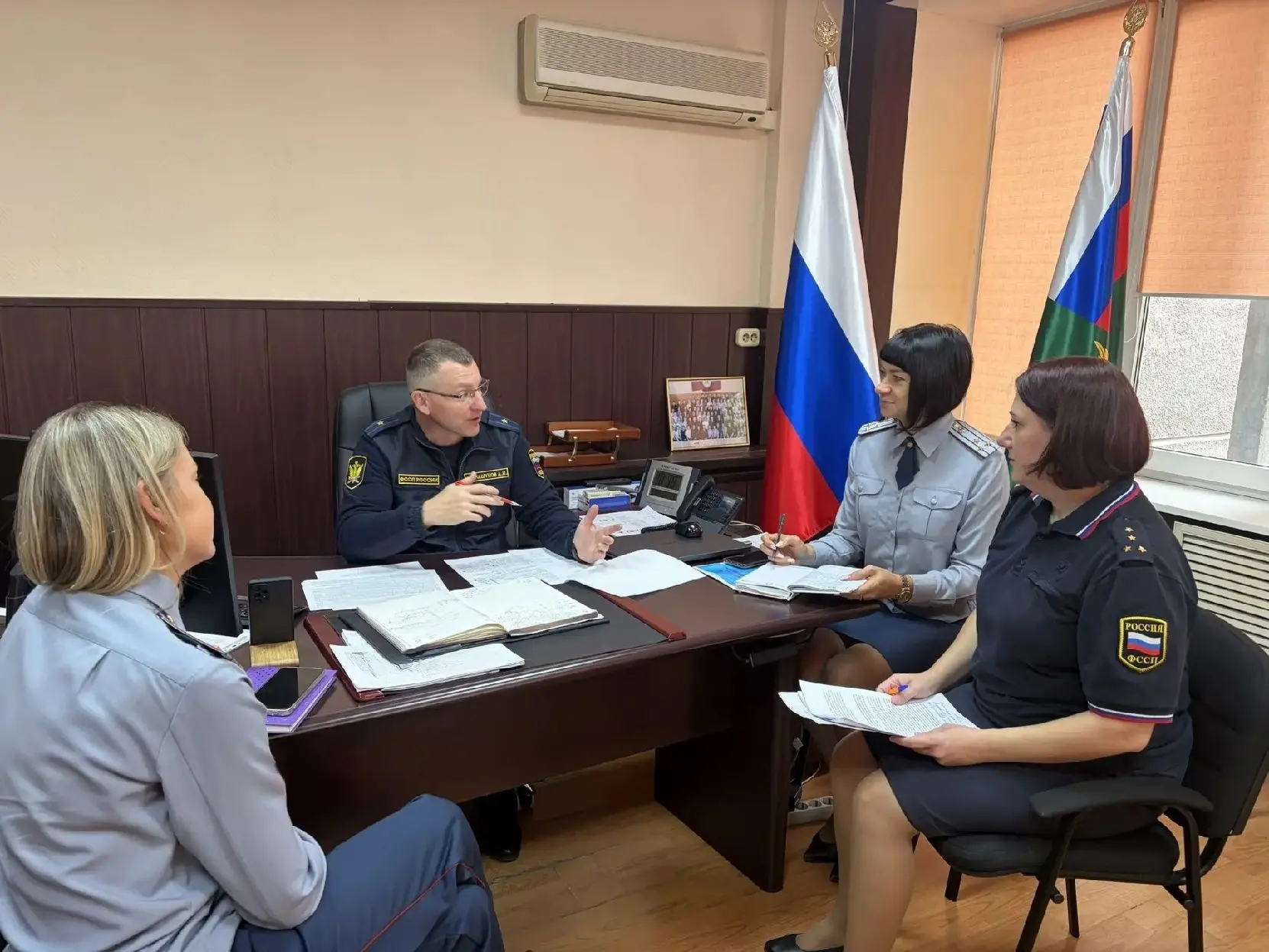 ❗В Хакасии обсудили профилактику неуплаты долгов осужденными