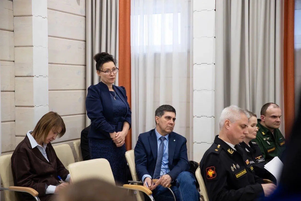Совместно с заместителем Генерального прокурора Российской Федерации Сергеем Зайцевым, губернатором 