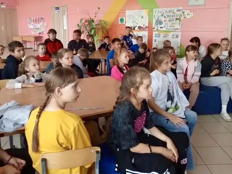 В рамках Всероссийского просветительского образовательного проекта «День цифры», ребята прошли неско