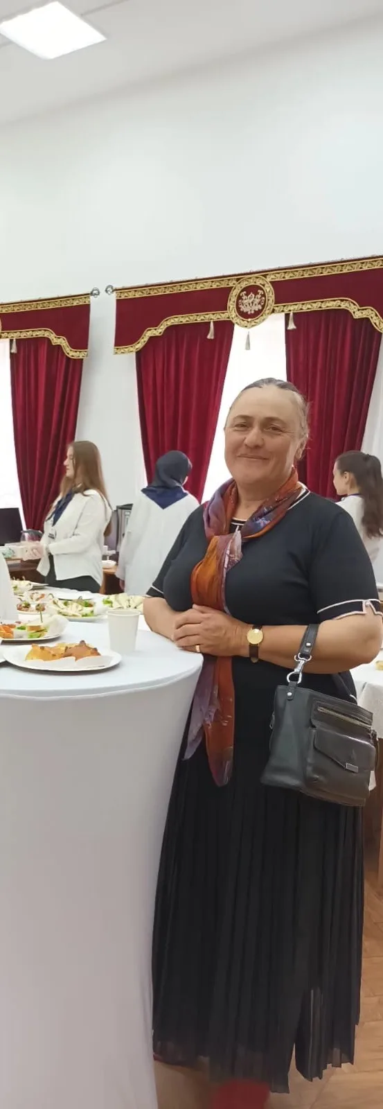 Отзыв классного руководителя 8 класса
Болуровой Арюзат Ибрагимовны
о профориентационном проекте «Бил