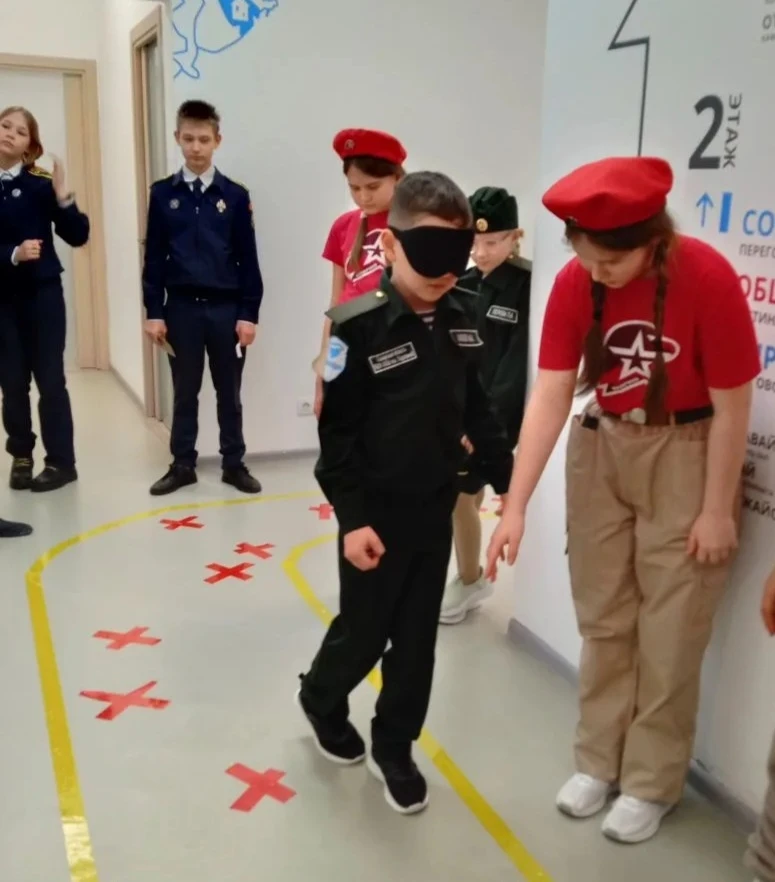 🚀Семиклассники организовали захватывающий квест «Миссия Единство»  Сегодня ребята из 7 "К" класса вп
