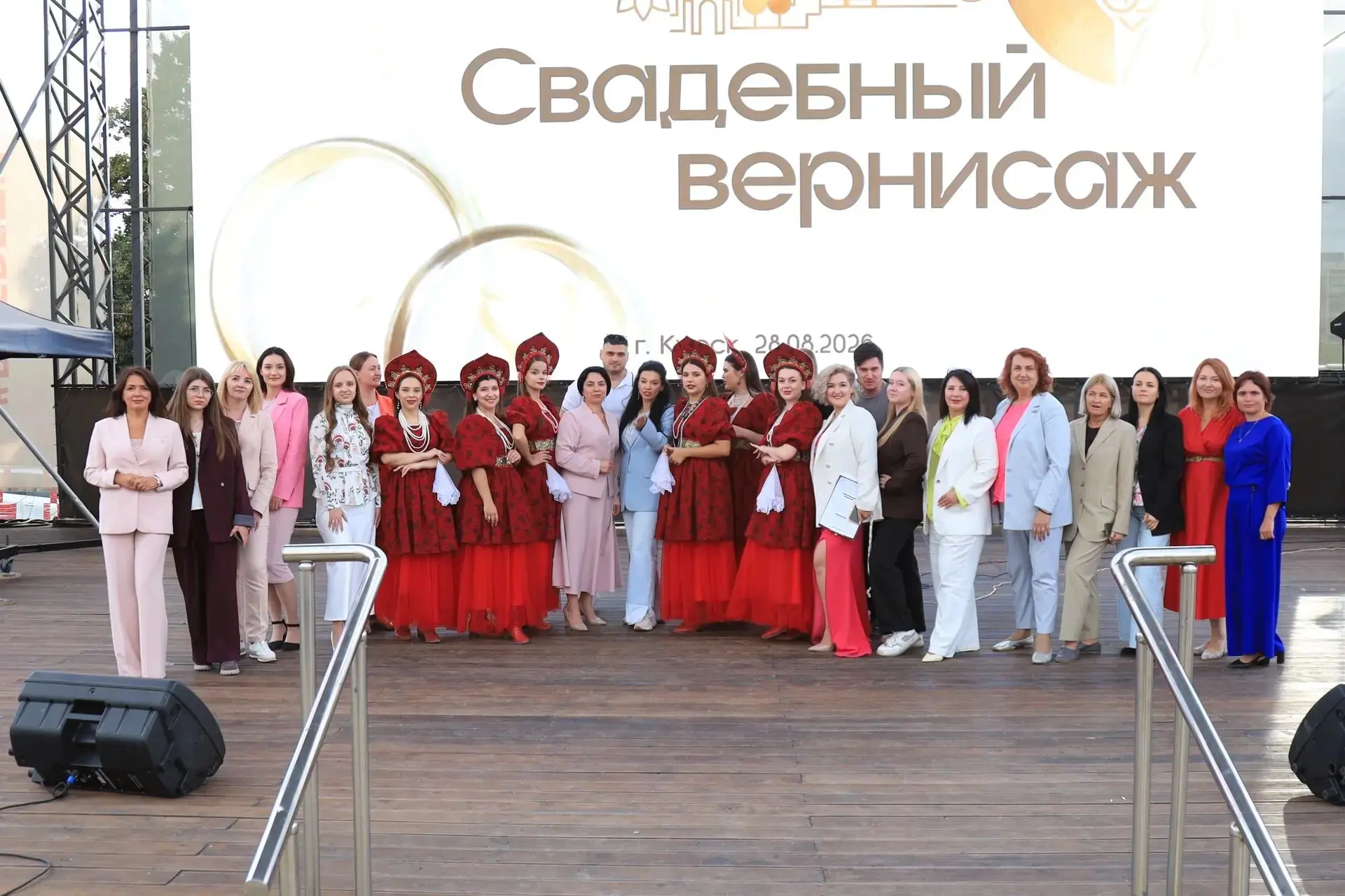 🤵‍♂️👰‍♀️»Свадебный вернисаж» на Полугоре: укрепление семейных ценностей в традициях р...