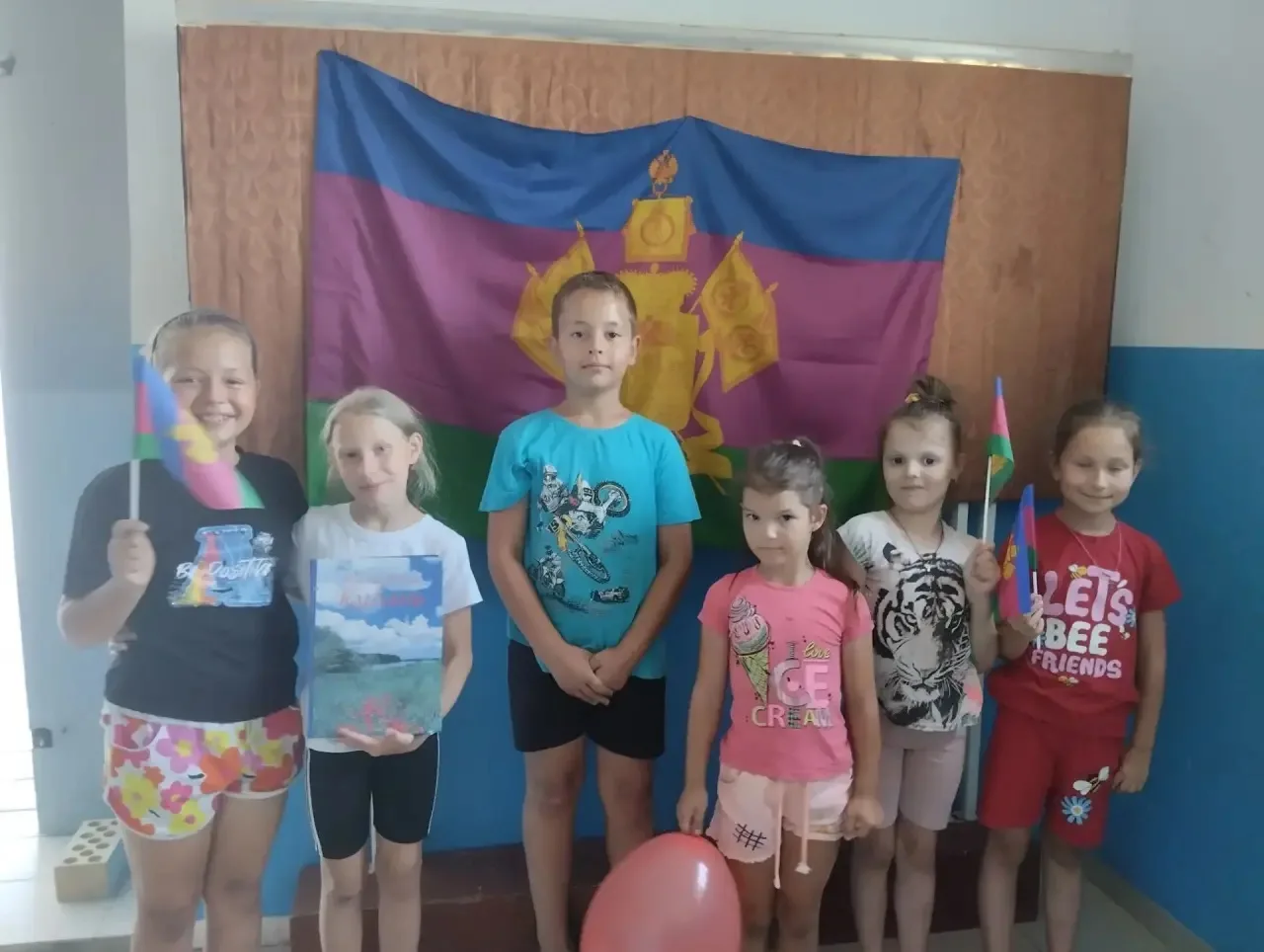 12 сентября в библиотеке п. Новоивановский прошёл краеведческий час "Земля отцов - моя ...