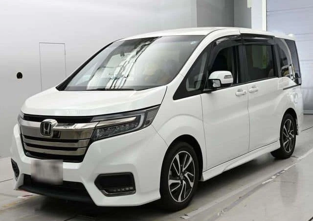 HONDA STEPWAGON SPADA - едет к Эвелине в Ростов-на-Дону!