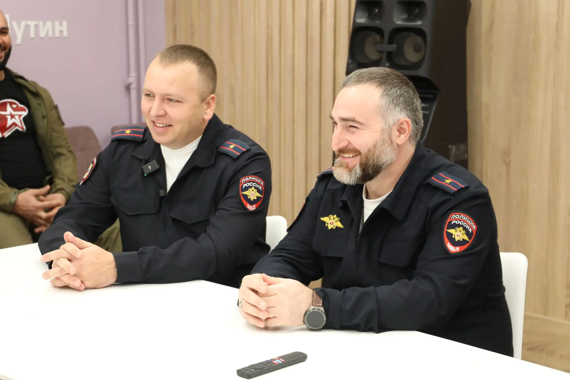 Сегодня, 2 октября, отмечается Всемирный день улыбки. Работа сотрудников полиции сопряж...