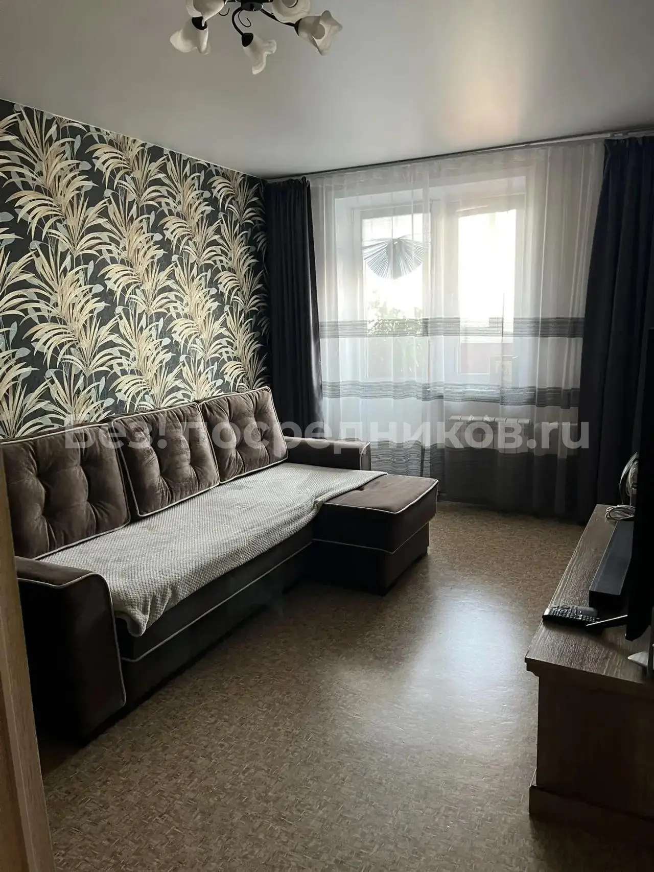 Сдам без посредников: 1-комнатная квартира, 42м²