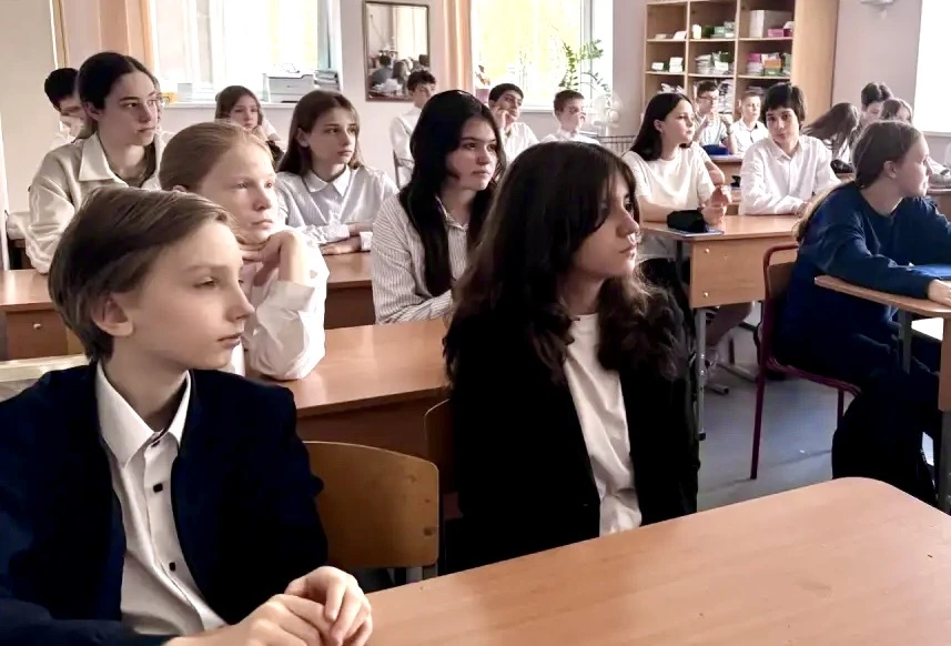 УРОКИ МУЖЕСТВА 💫 В «Глории» прошли Уроки мужества, посвящённые Дню Победы над нацистской Германией в