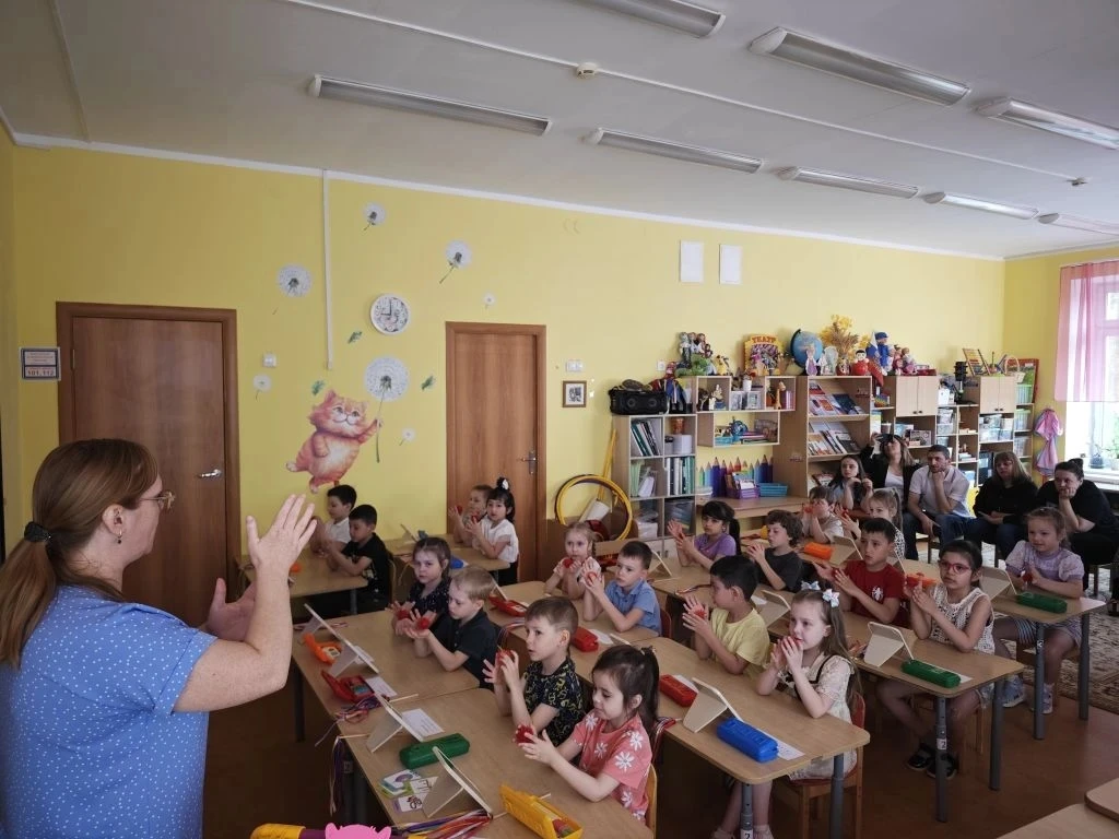 В ДО 21 прошли открытые занятия для родителей  с воспитанниками старших логопедических групп "Подгот