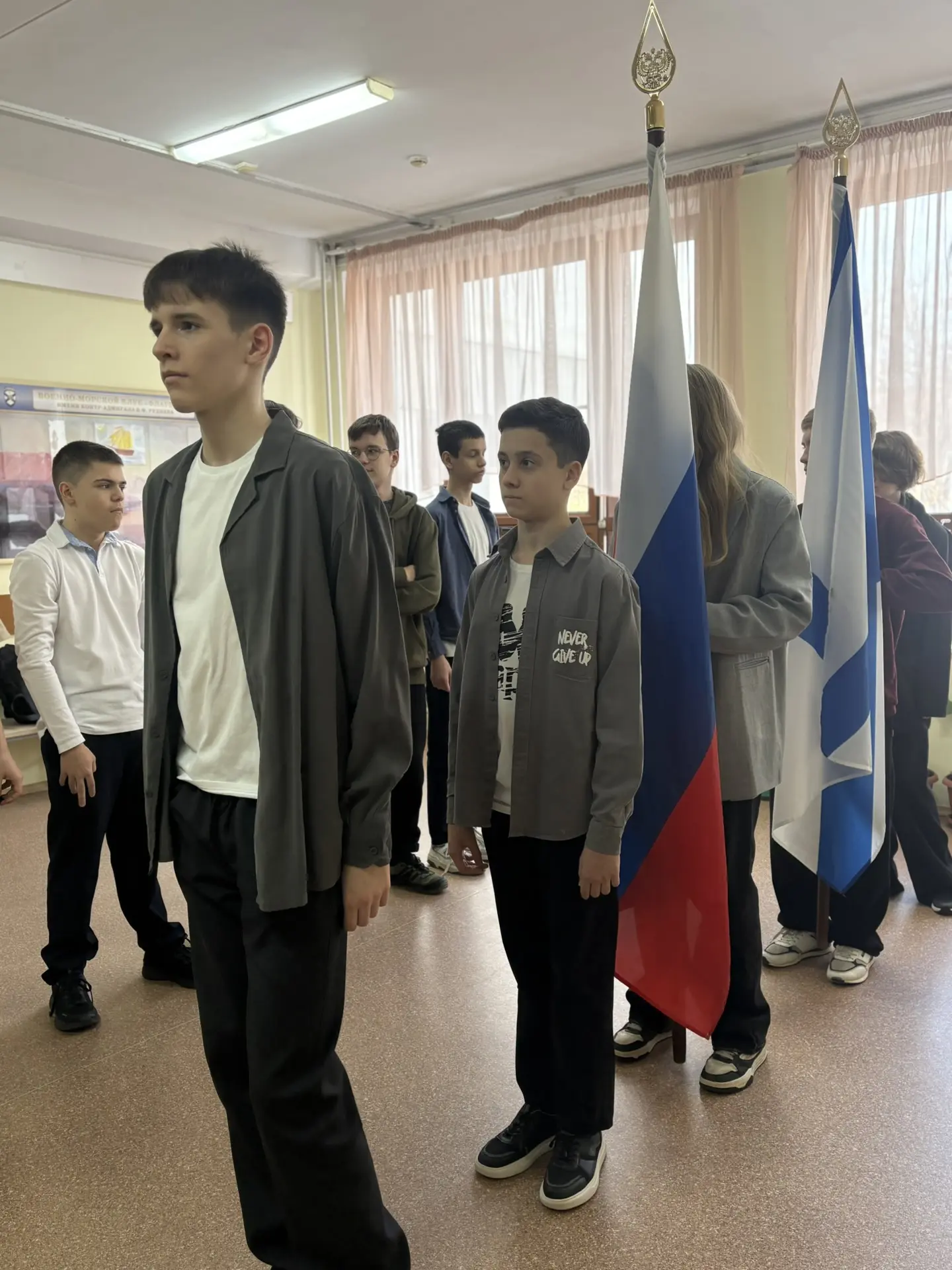 ПОДНЯТИЕ ФЛАГА!             16 марта🇷🇺    Морозное, но солнечное утро – идеальное время для старта н