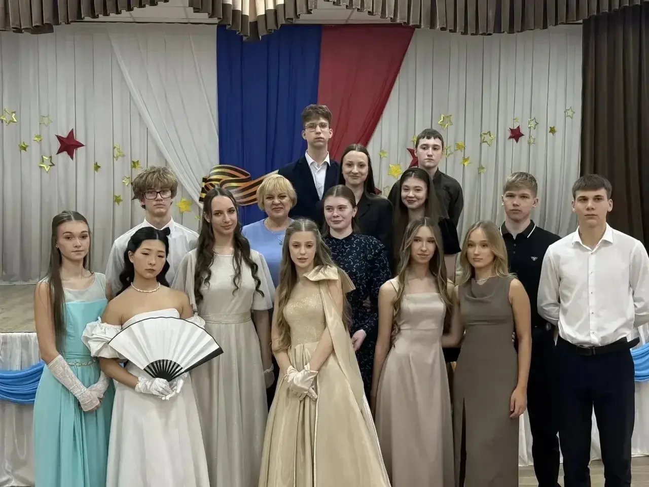 💫Вчера наша школа наполнилась яркими красками, звонким смехом и волшебной атмосферой! Состоялся долг