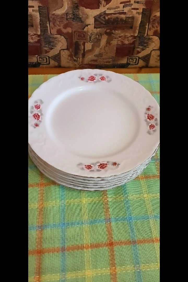 Продам. Состояние идеальное,наличии 6 штук. Писать в личные сообщения